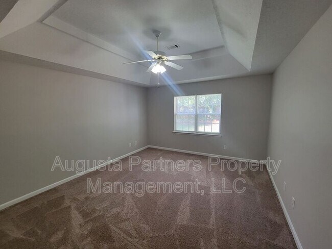 Building Photo - 4779 Cold Springs Dr