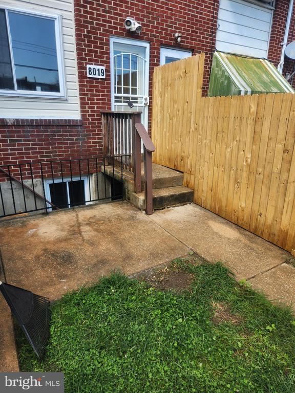 Building Photo - 8019 Gough St