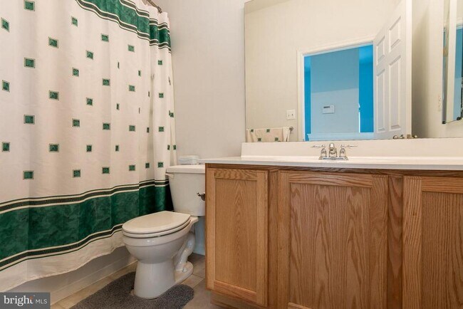 Building Photo - 1752 Theale Way