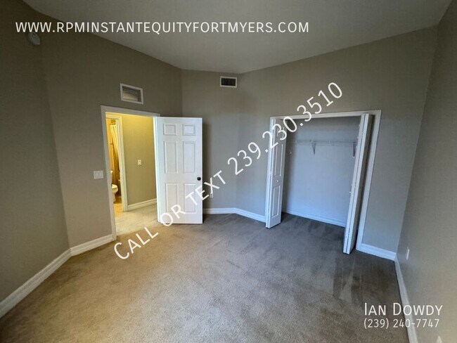 Building Photo - 9837 Catena Way