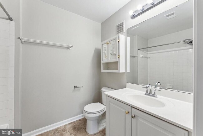 Building Photo - 7524 Snowpea Ct