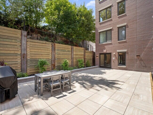 Building Photo - 249 Corey Rd