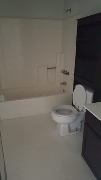 Building Photo - Ready to move-in 1BD apartment