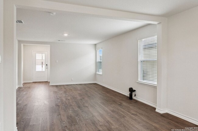 Building Photo - 22811 Tee Shot