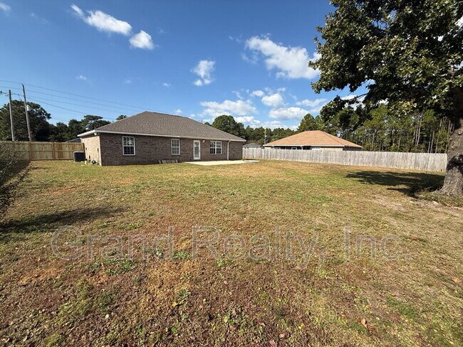 Building Photo - 2096 Andorra St