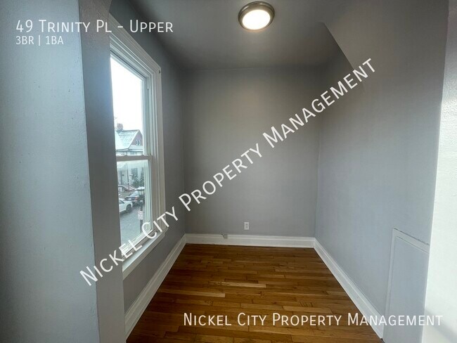 Building Photo - 49 Trinity Pl