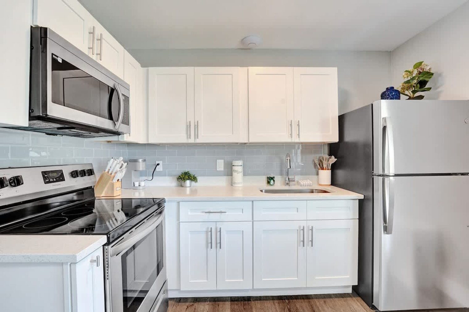 Building Photo - 3204 NE 9th St