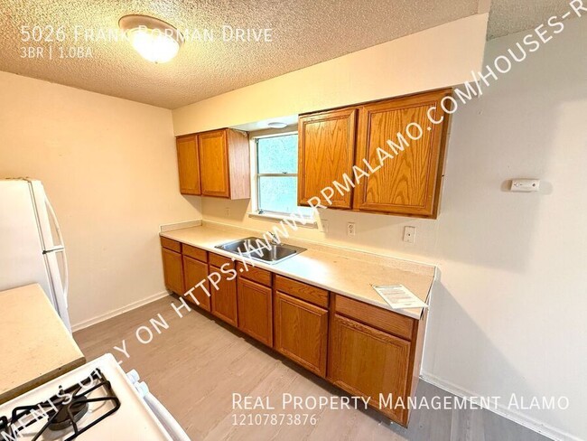 Building Photo - 5026 Frank Borman Dr