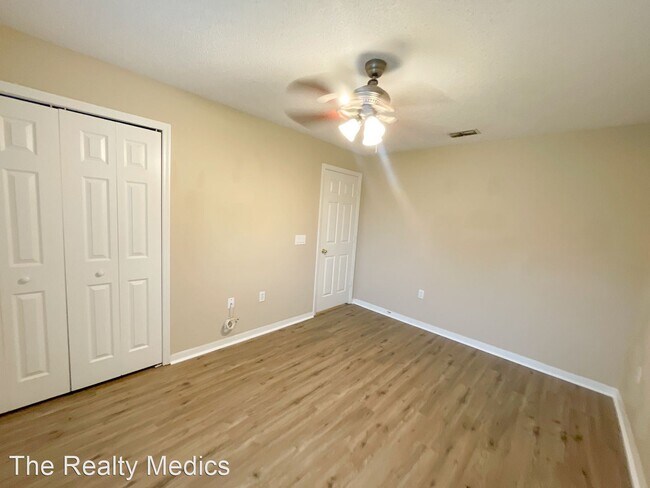 Building Photo - 4 br, 2 bath House - 544 Brimming Lake Rd.