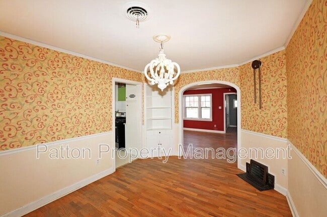 Building Photo - 1528 S Lipscomb St