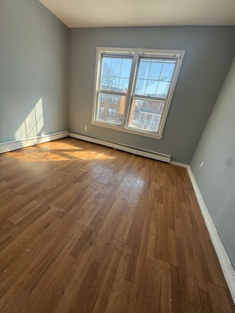 Building Photo - 27 Edgewood St