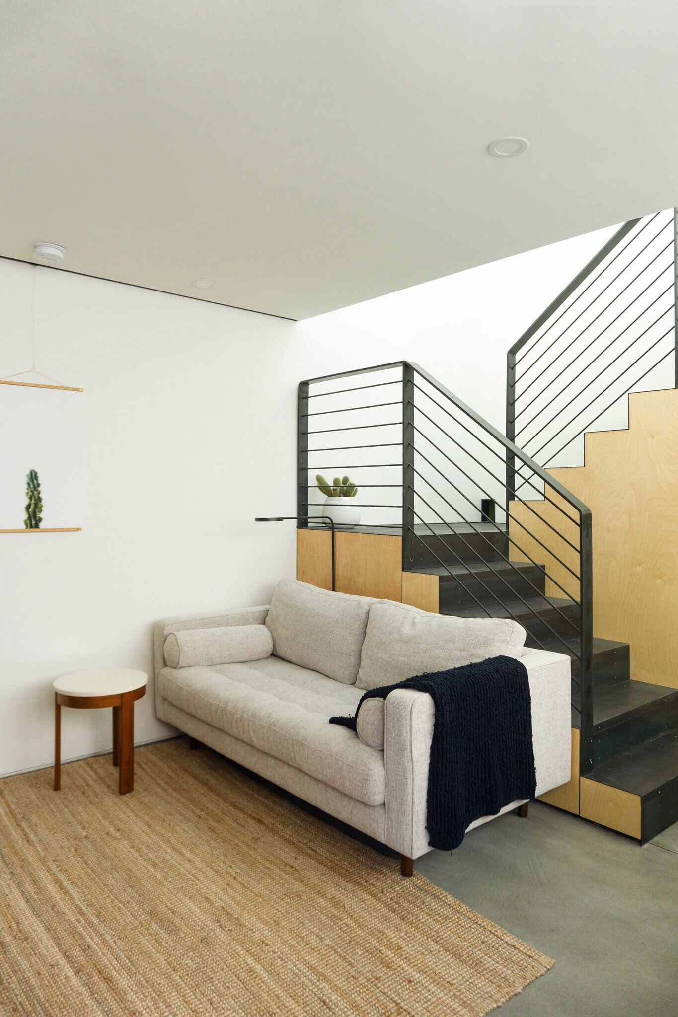 Building Photo - 818 W McKinley St