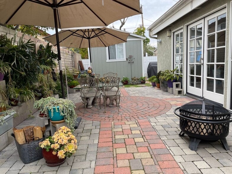 Building Photo - 2238 W 238th St