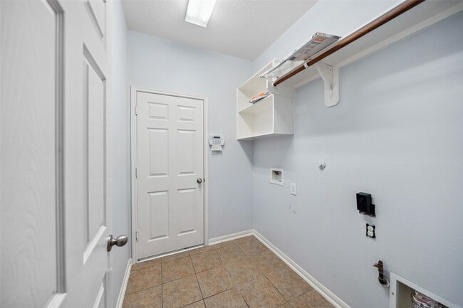 Building Photo - 15838 Lost Anchor Way Ln