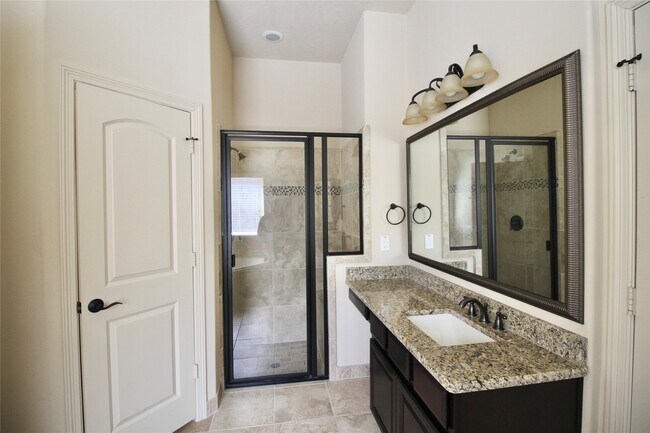 Building Photo - 179 Hearthshire Cir