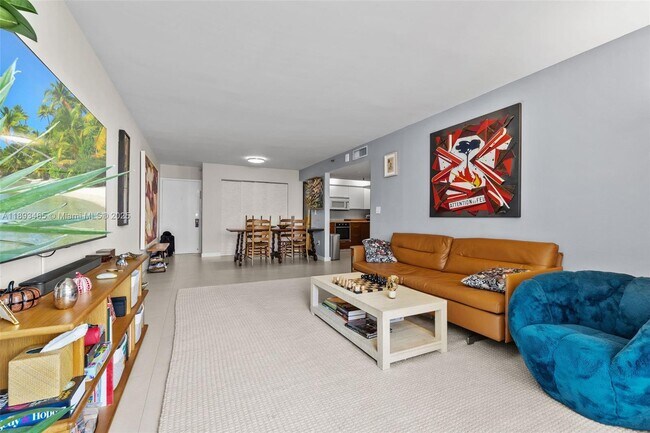 Building Photo - 1775 Washington Ave