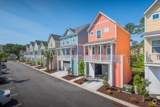 Primary Photo - Isle Cottages