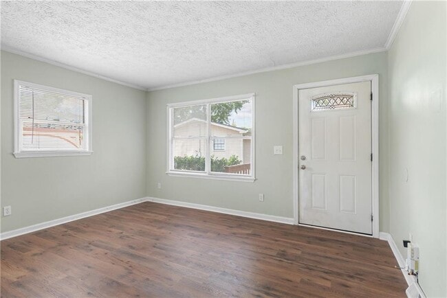 Building Photo - 2051 College Ave NE