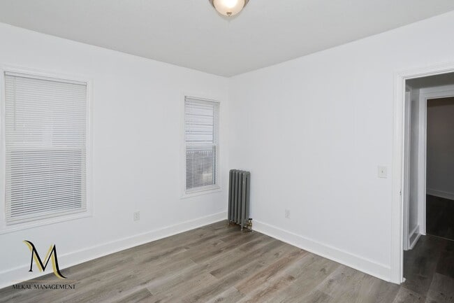 Building Photo - 98-100 Prospect St