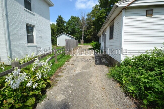 Building Photo - 5012 Rapid Run Rd