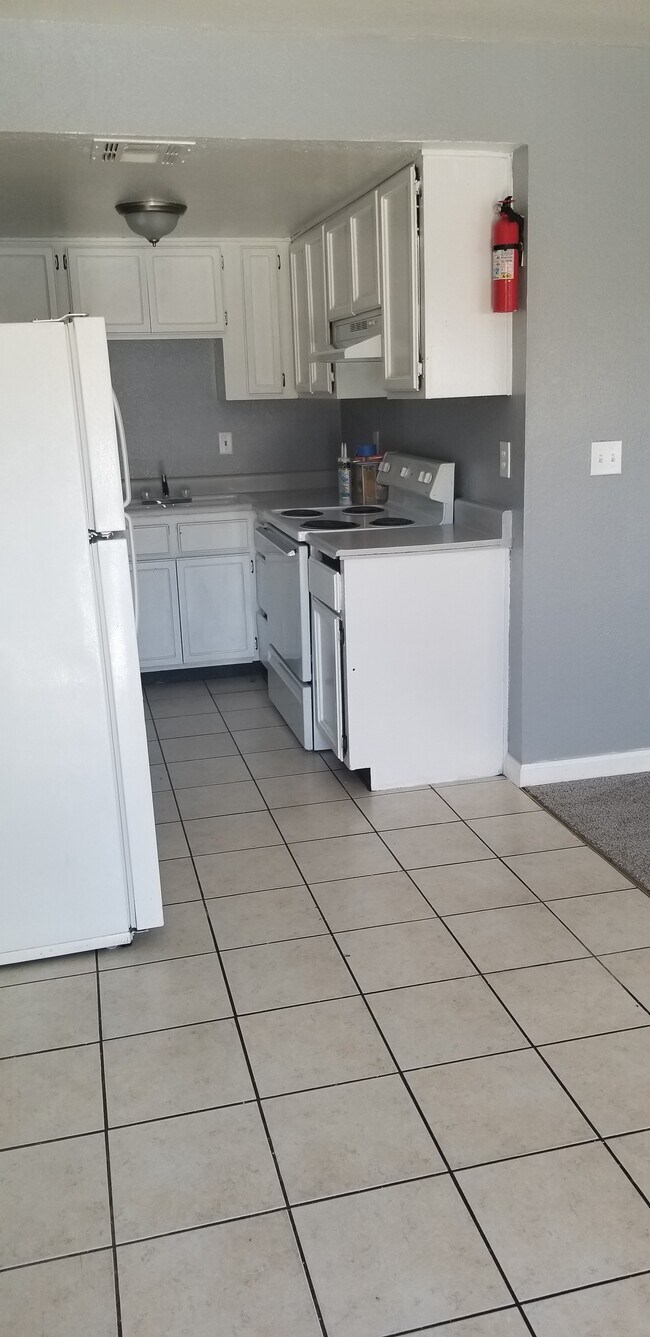 Building Photo - 4706 Cessna Ave