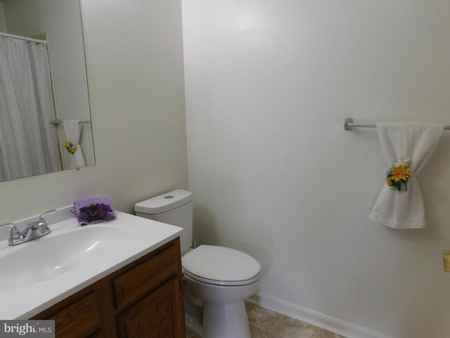 Building Photo - 1030 Bridle Ct