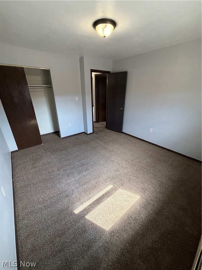 Building Photo - 249 Folsom St NW