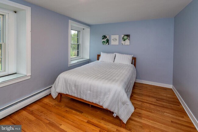 Building Photo - 180 Municipal Rd