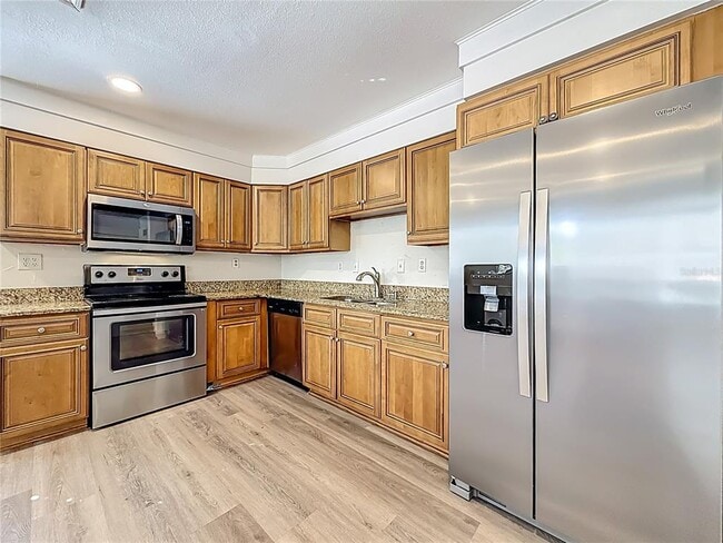 Building Photo - 424 72nd St N