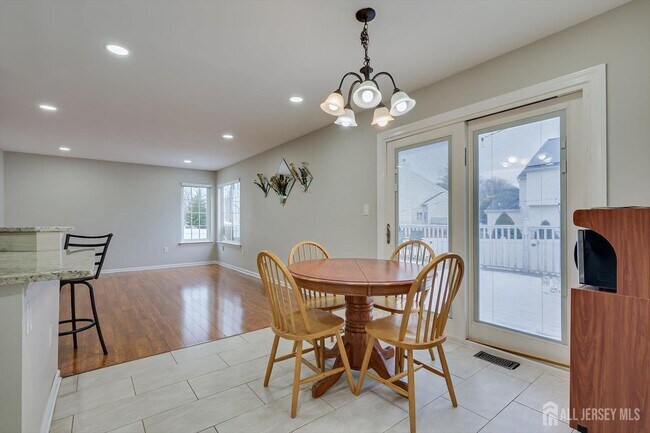 Building Photo - 51 Cherrywood Dr