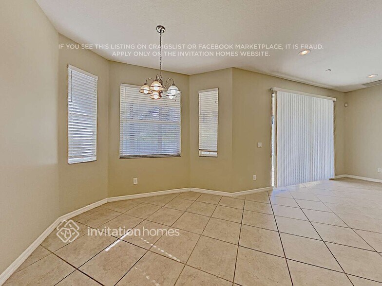 Building Photo - 9156 Lake Avon Dr