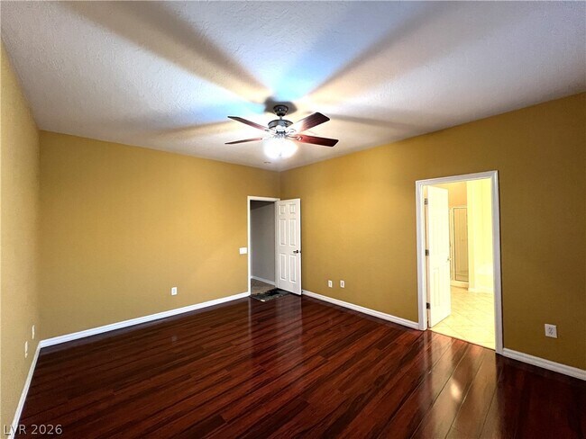 Building Photo - 4205 Gliding Gulls Ave