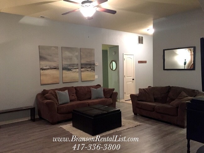 Building Photo - Now Pre-leasing for Mid-April