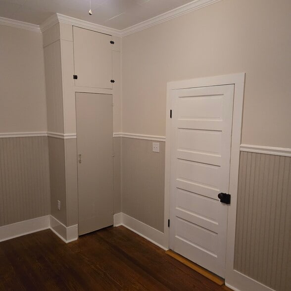 Building Photo - 206 Roosevelt St