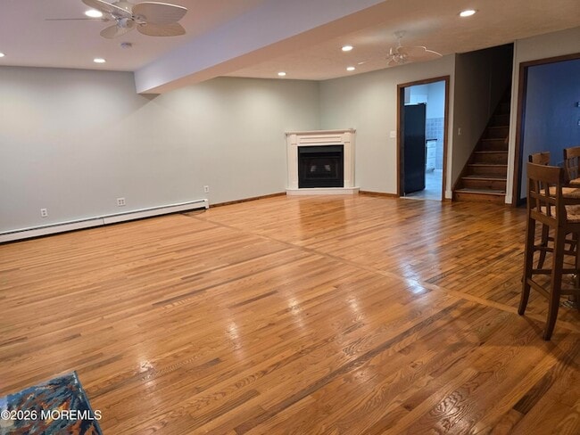 Building Photo - 713 Buchanan St