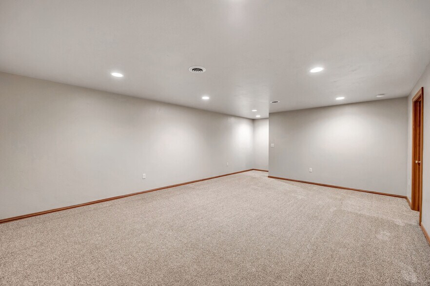 Building Photo - 158 Cavil Way