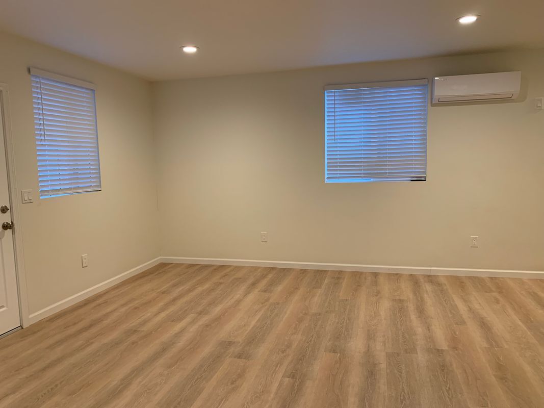 Building Photo - 7847 Beck Ave