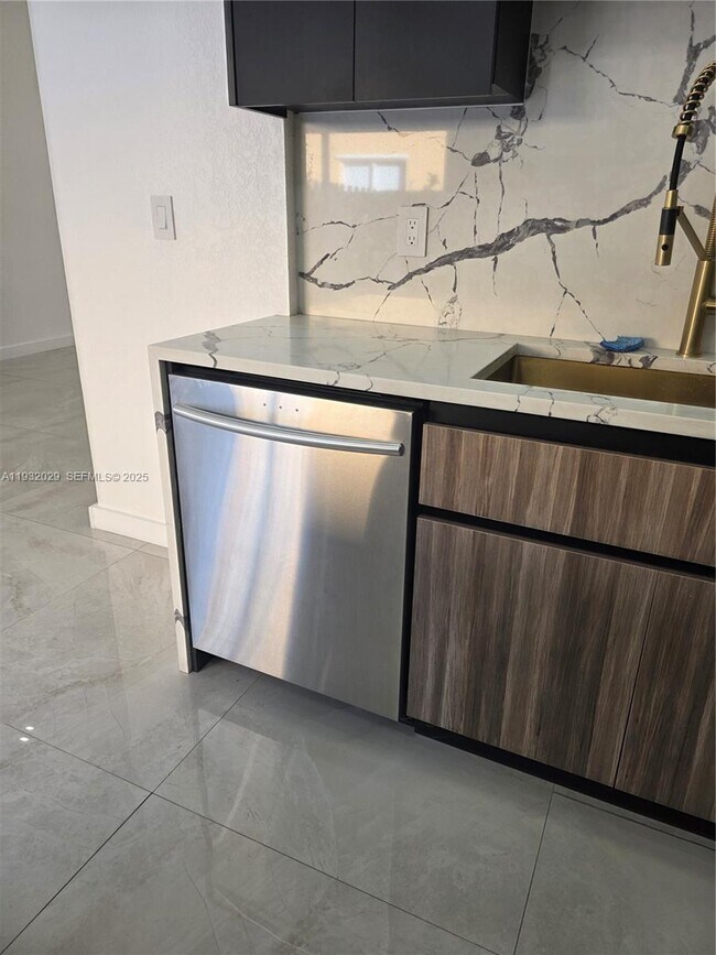 Building Photo - 16643 SW 80th Terrace