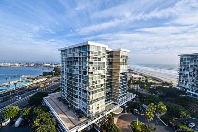 Building Photo - 1810 Avenida Del Mundo