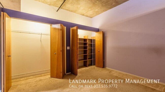 Building Photo - 6 S Laflin St