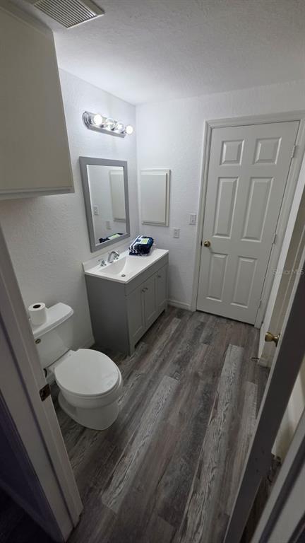 Building Photo - 3714 Palm Desert Ln