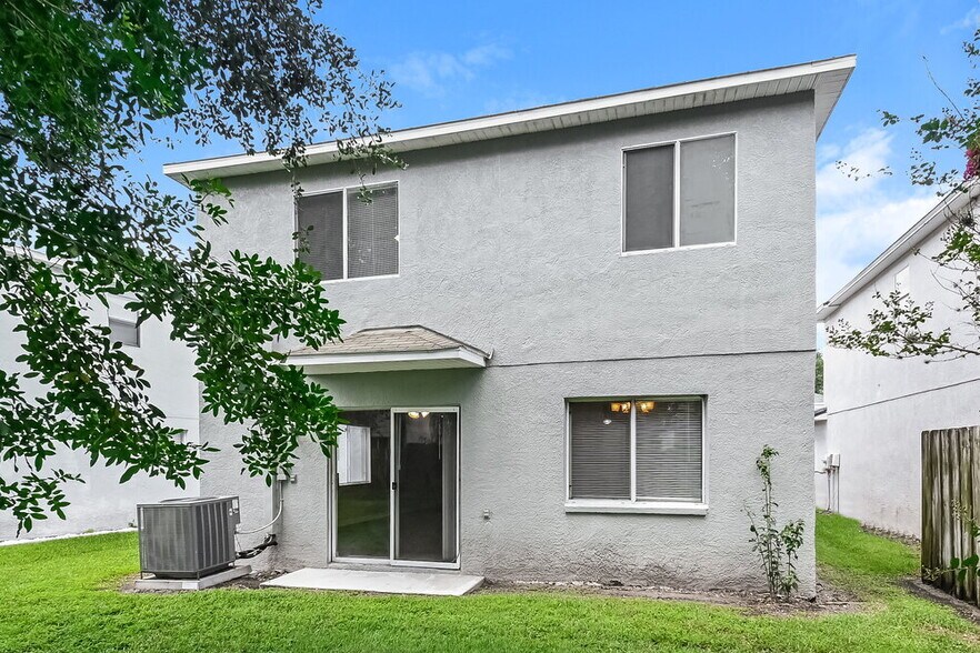 Building Photo - 12914 Fennway Ridge Dr