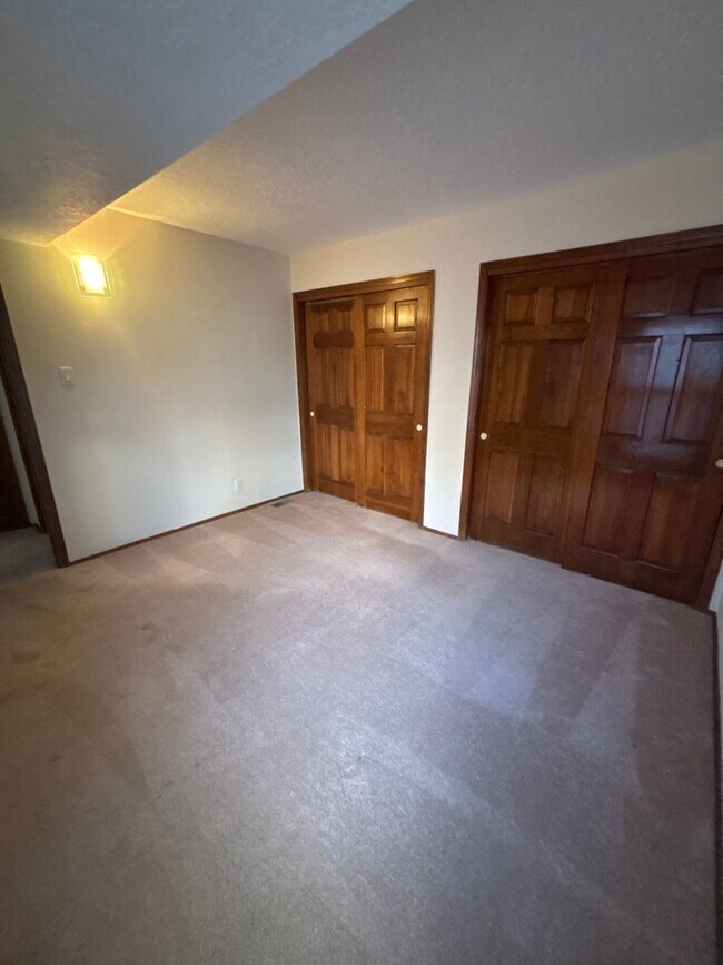 Building Photo - Townhouse Sandia Heights