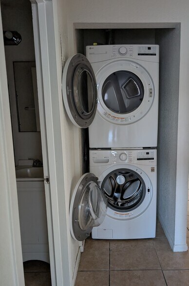 Building Photo - 33590 Shifting Sands Trail