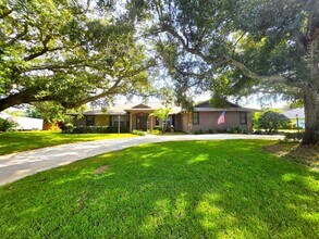 Building Photo - Vero Beach Rentals. Vero Beach Rent, LLC and Property Management Company