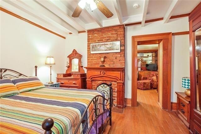 Building Photo - 822 Ursulines Ave