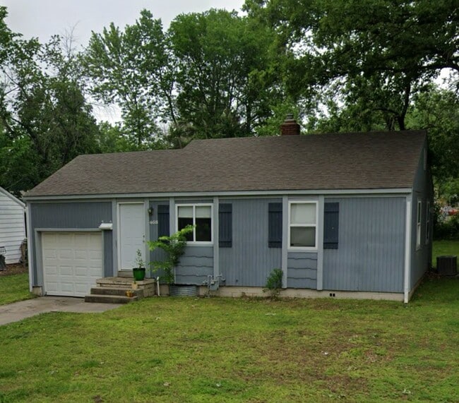 Primary Photo - PRE-LEASING FOR APPROVED APPLICANTS! Great...
