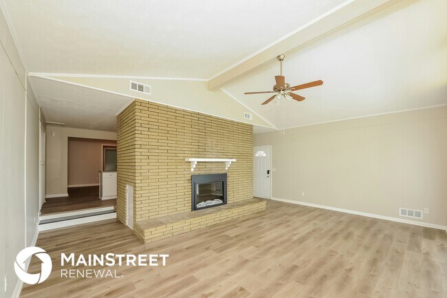 Building Photo - 1800 Beechwood Blvd NW