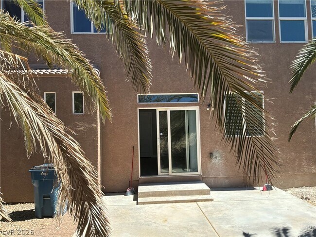 Building Photo - 9041 Rendon St