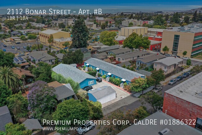 Building Photo - 2112 Bonar St